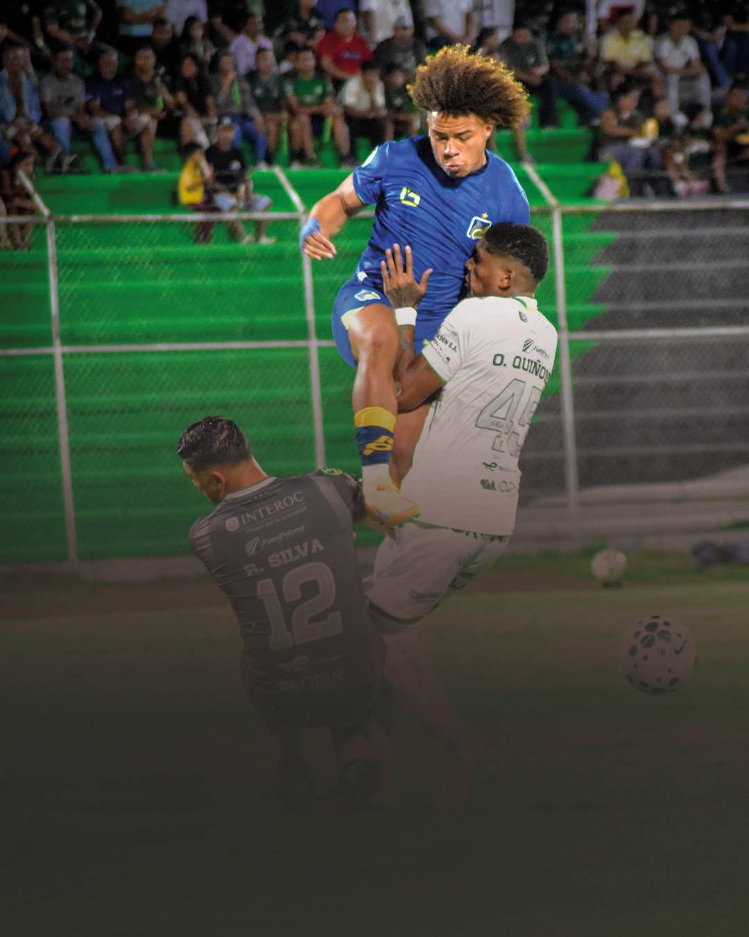 Poca pólvora en el 9 de Mayo: Orense y Delfín se anulan en un empate con escasas emociones