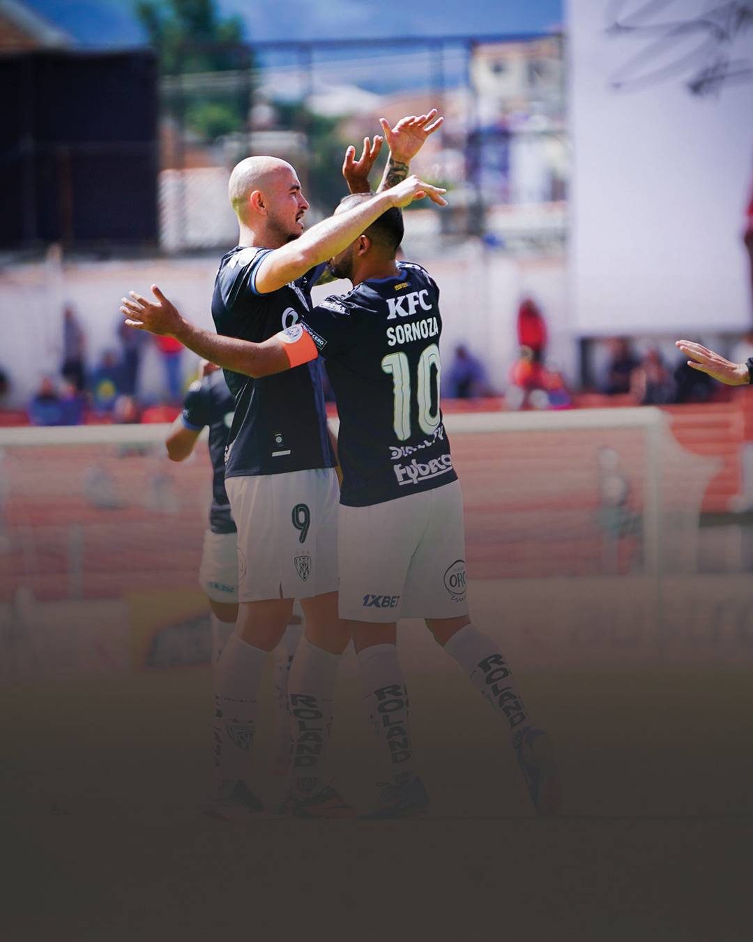 ¡Remontada de locura en el Alejandro Serrano! Independiente del Valle venció 3-2 al Deportivo Cuenca en una ráfaga de 6 minutos