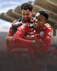 ¡Rugido contundente! Leones FC goleó 3-0 al Manta FC con un doblete de Juan Anangonó